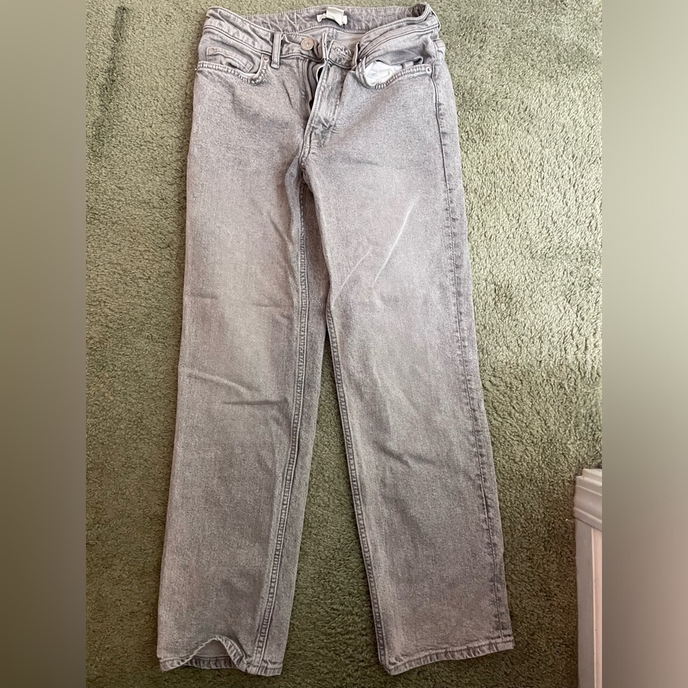 H&M women’s baggy straight leg hight waisted jean